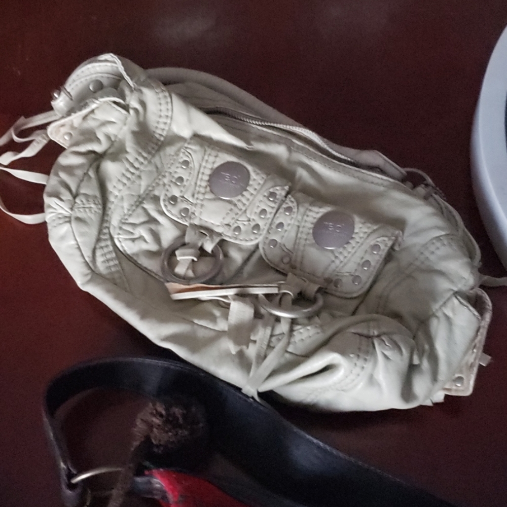 Handbags/purses - Picture 5 of 5